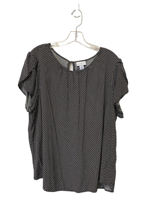Top Short Sleeve By Liz And Co  Size: Xl