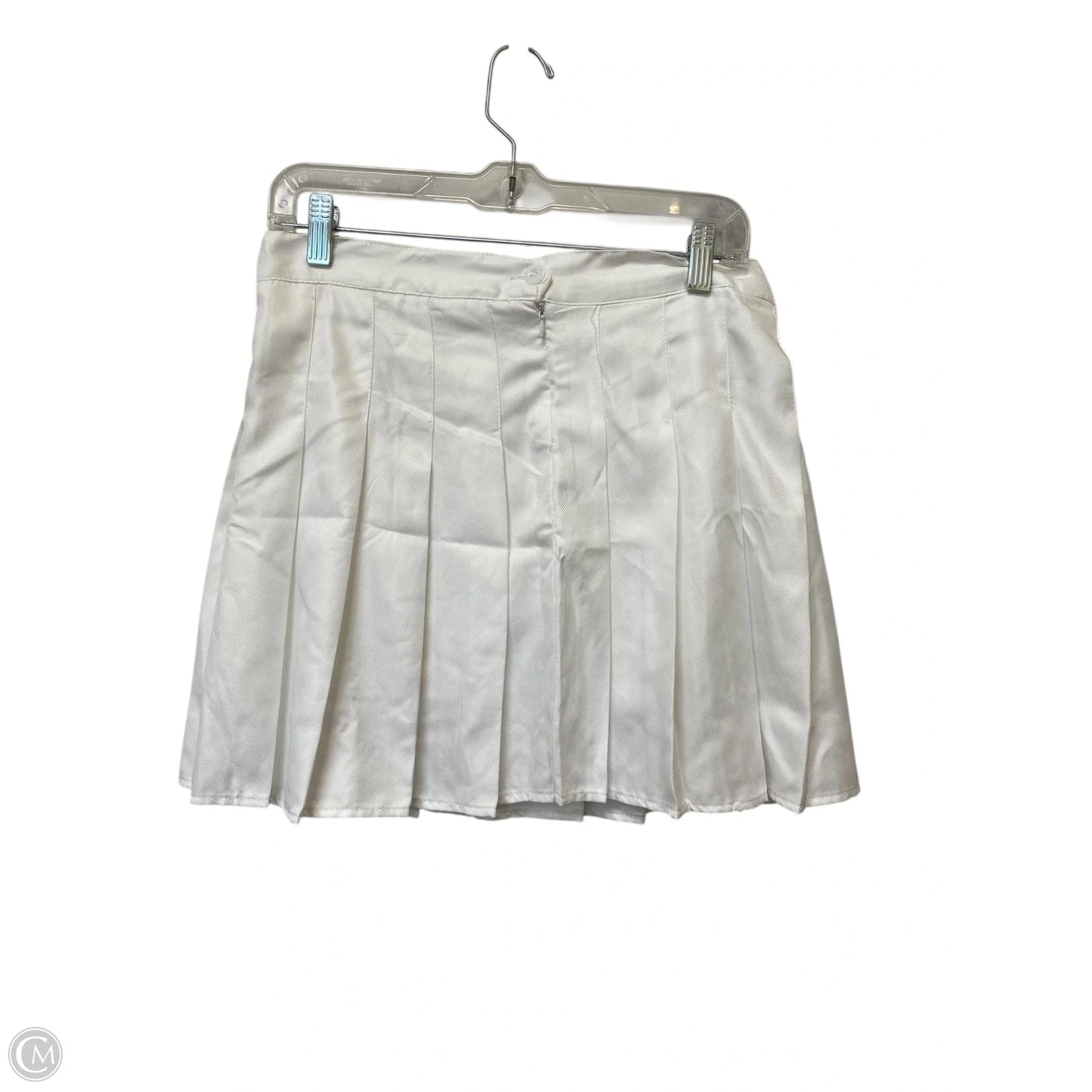 Skort By Cmf In White, Size: M
