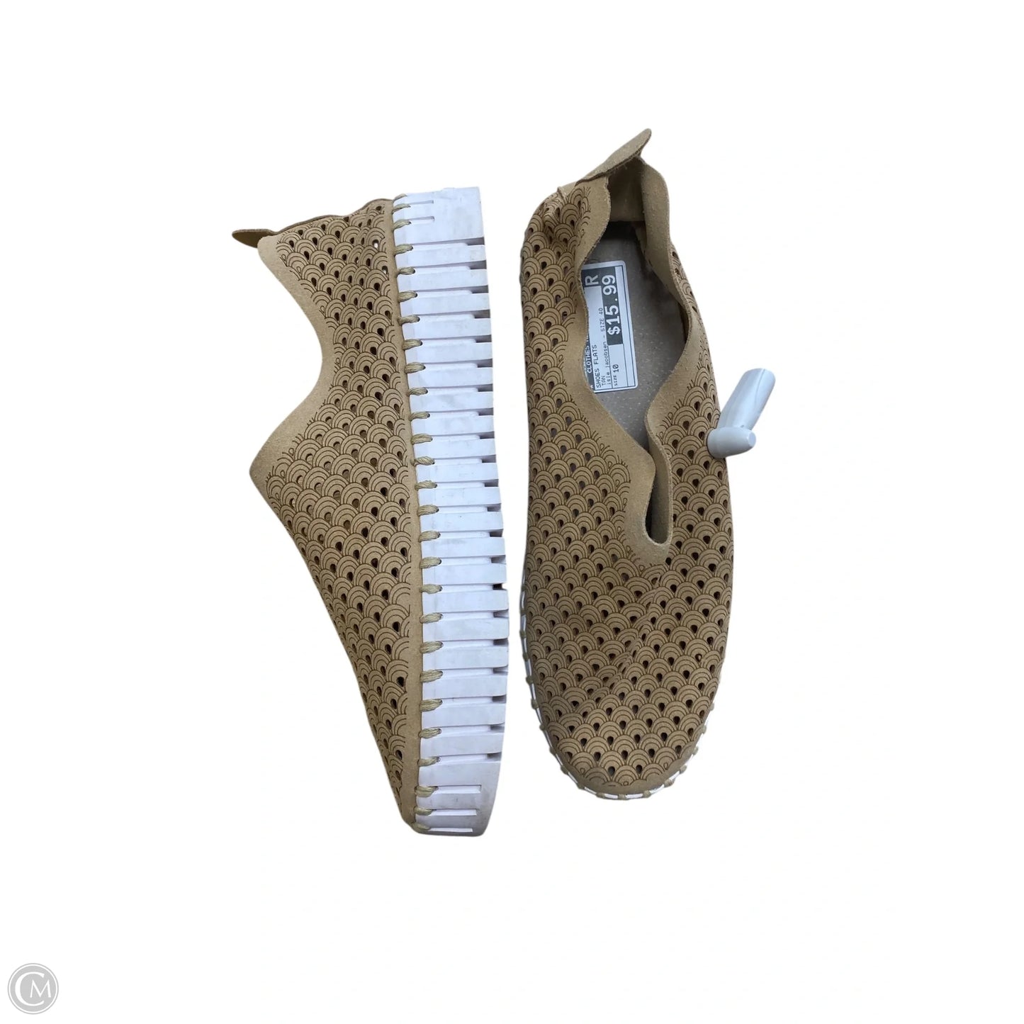 Shoes Flats By Clothes Mentor In Tan, Size: 10
