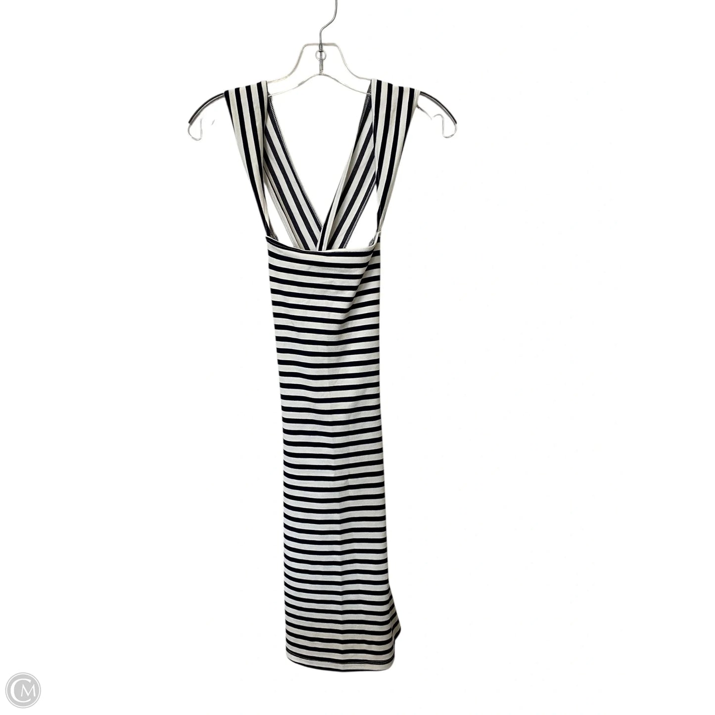 Dress Casual Short By Divided In Striped Pattern, Size: S