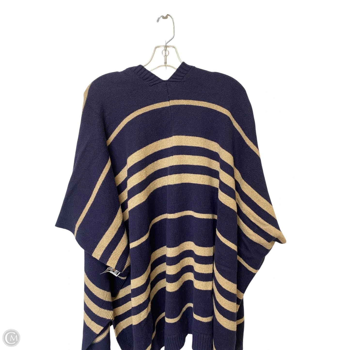 Shawl By Capacity In Striped Pattern, Size: Osfm