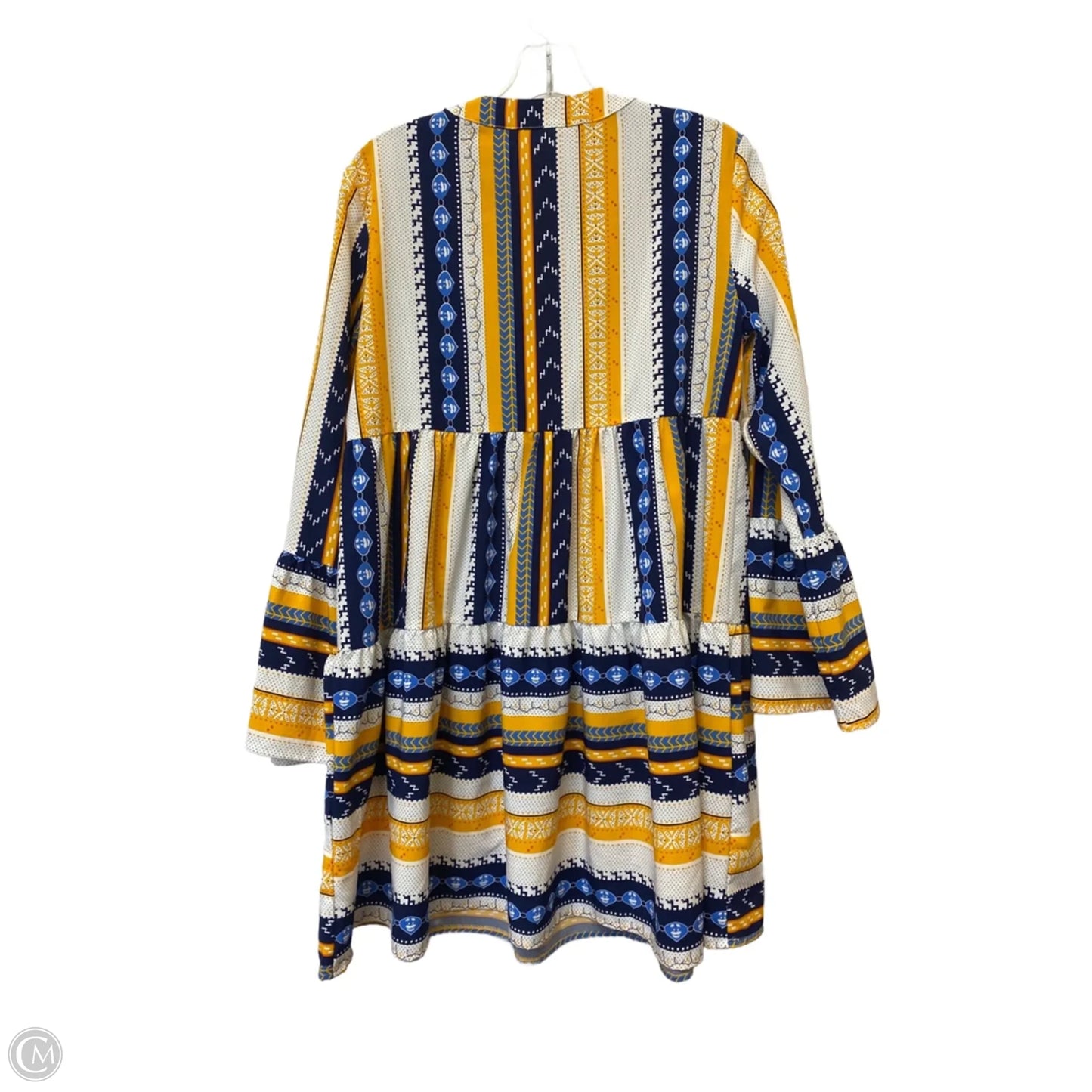 Dress Casual Short By Cmf In Multi-colored, Size: M