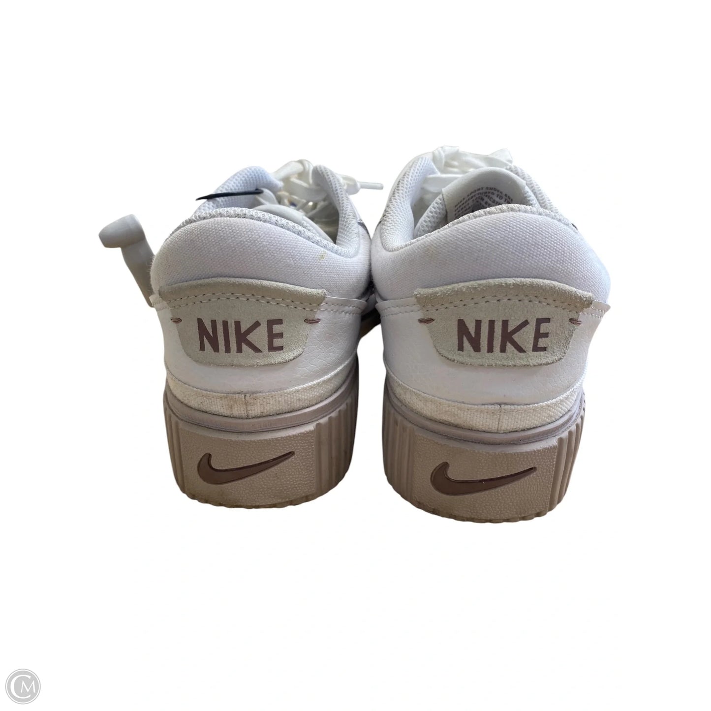Shoes Sneakers By Nike In White, Size: 8