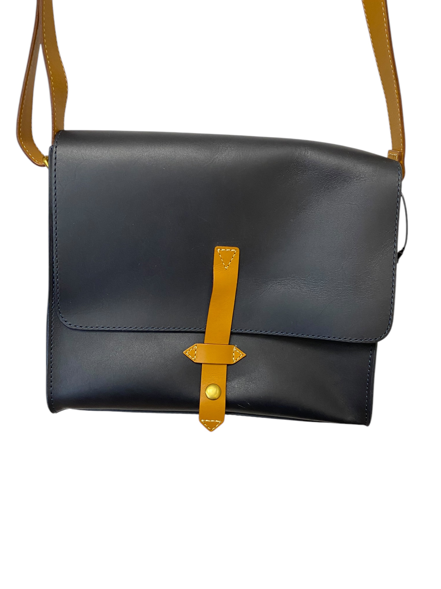 Crossbody By Clothes Mentor Size: Medium