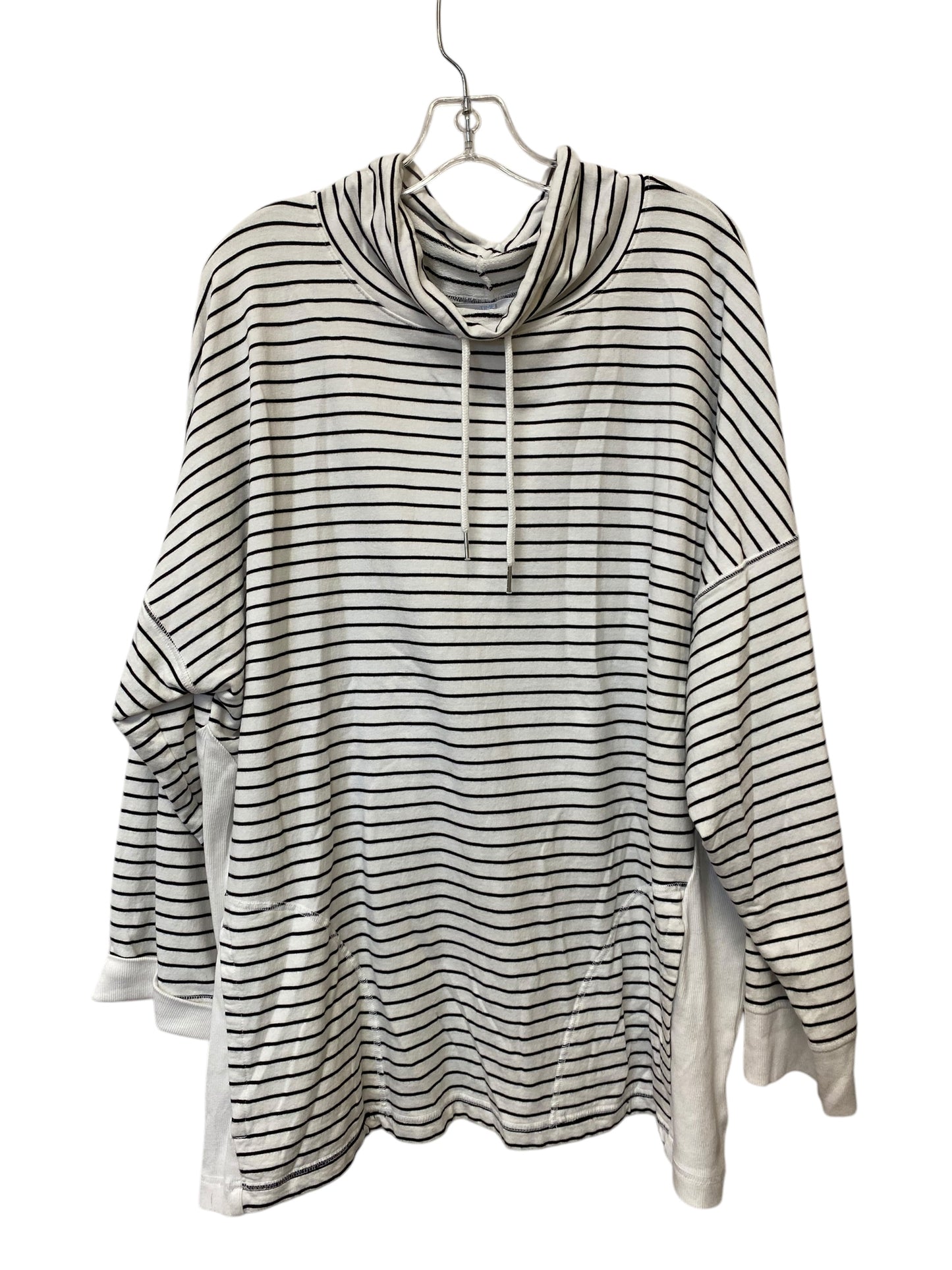 Sweatshirt Collar By Time And Tru In Striped Pattern, Size: 22