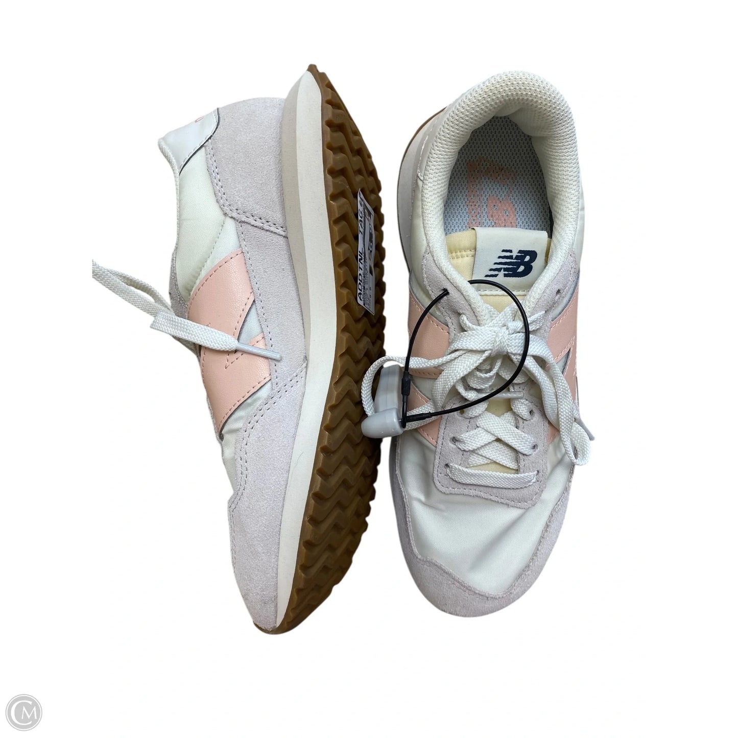 Shoes Athletic By New Balance In Pink & White, Size: 8.5