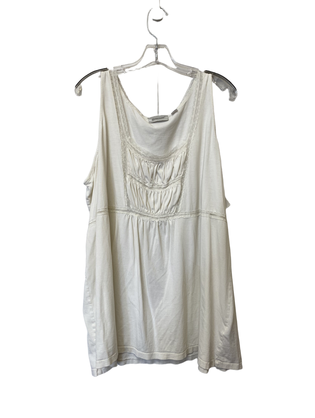 Top Sleeveless By Avenue Size: 30