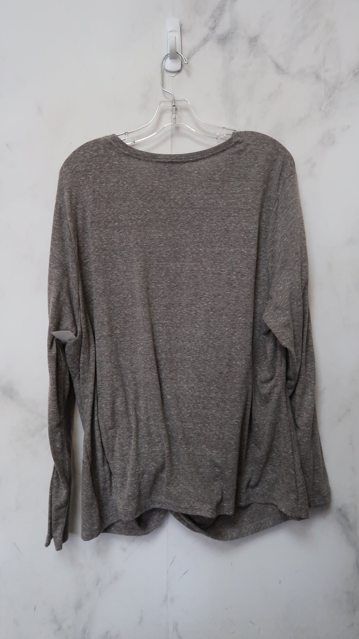 Top Long Sleeve By Universal Thread Size: 3x