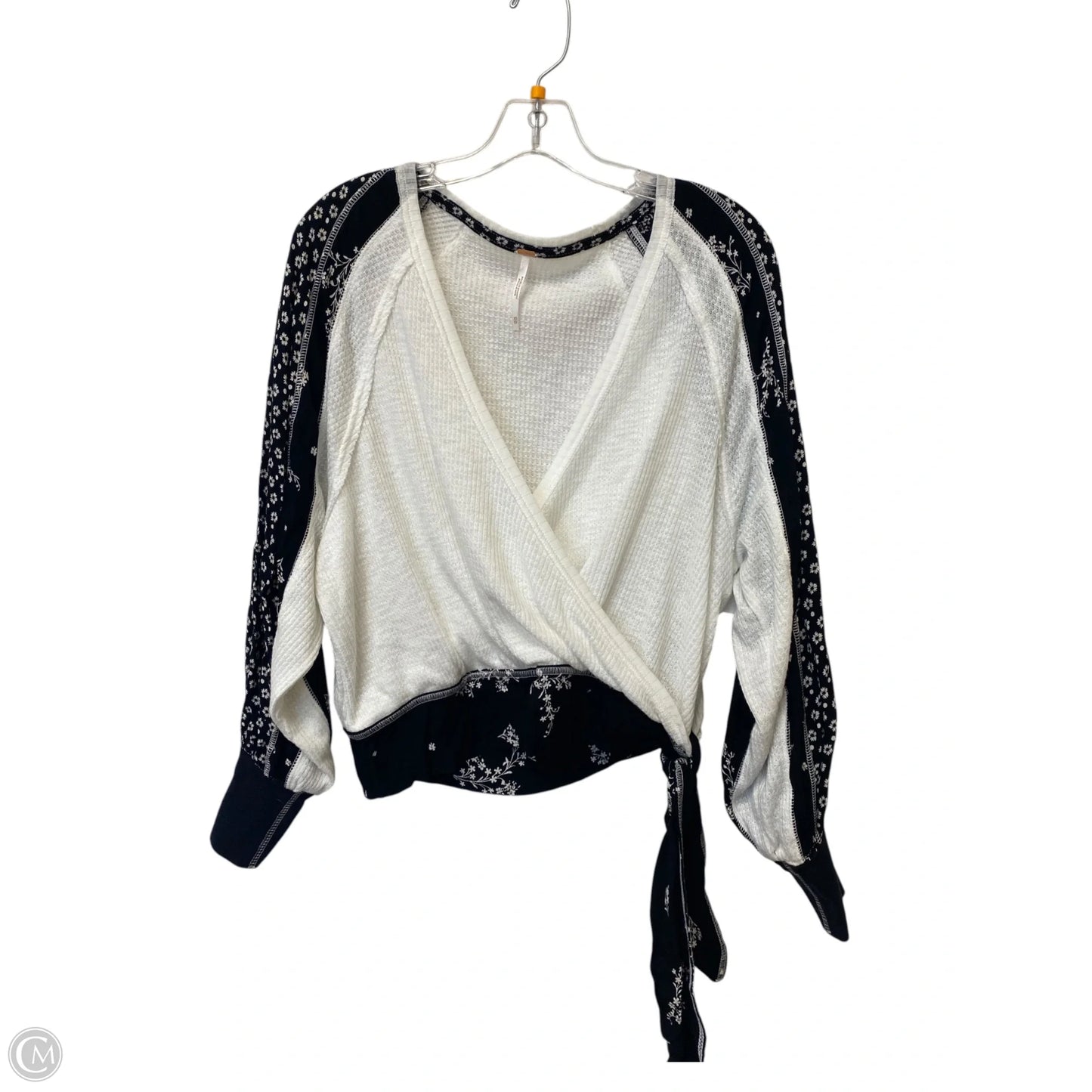 Top Long Sleeve By Free People In Black & White, Size: Xs