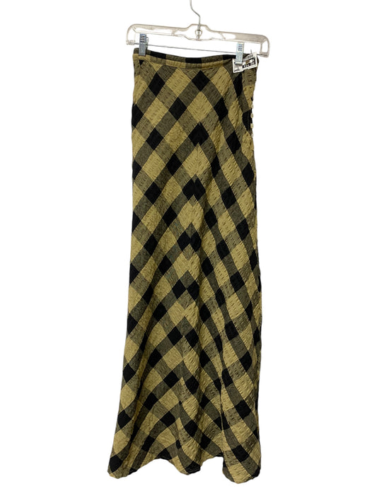 Skirt Maxi By Clothes Mentor In Tan, Size: Xs