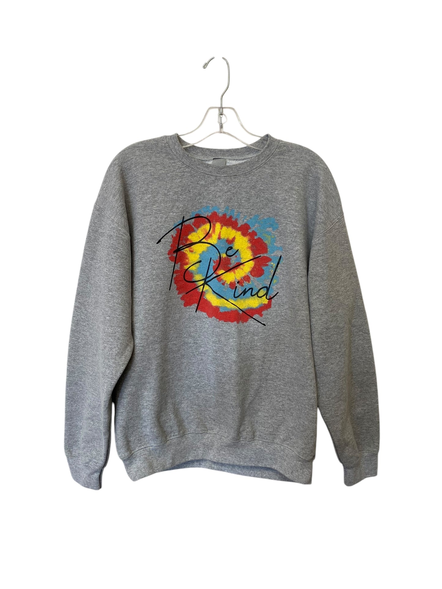 Sweatshirt Crewneck By Gildan In Grey, Size: M