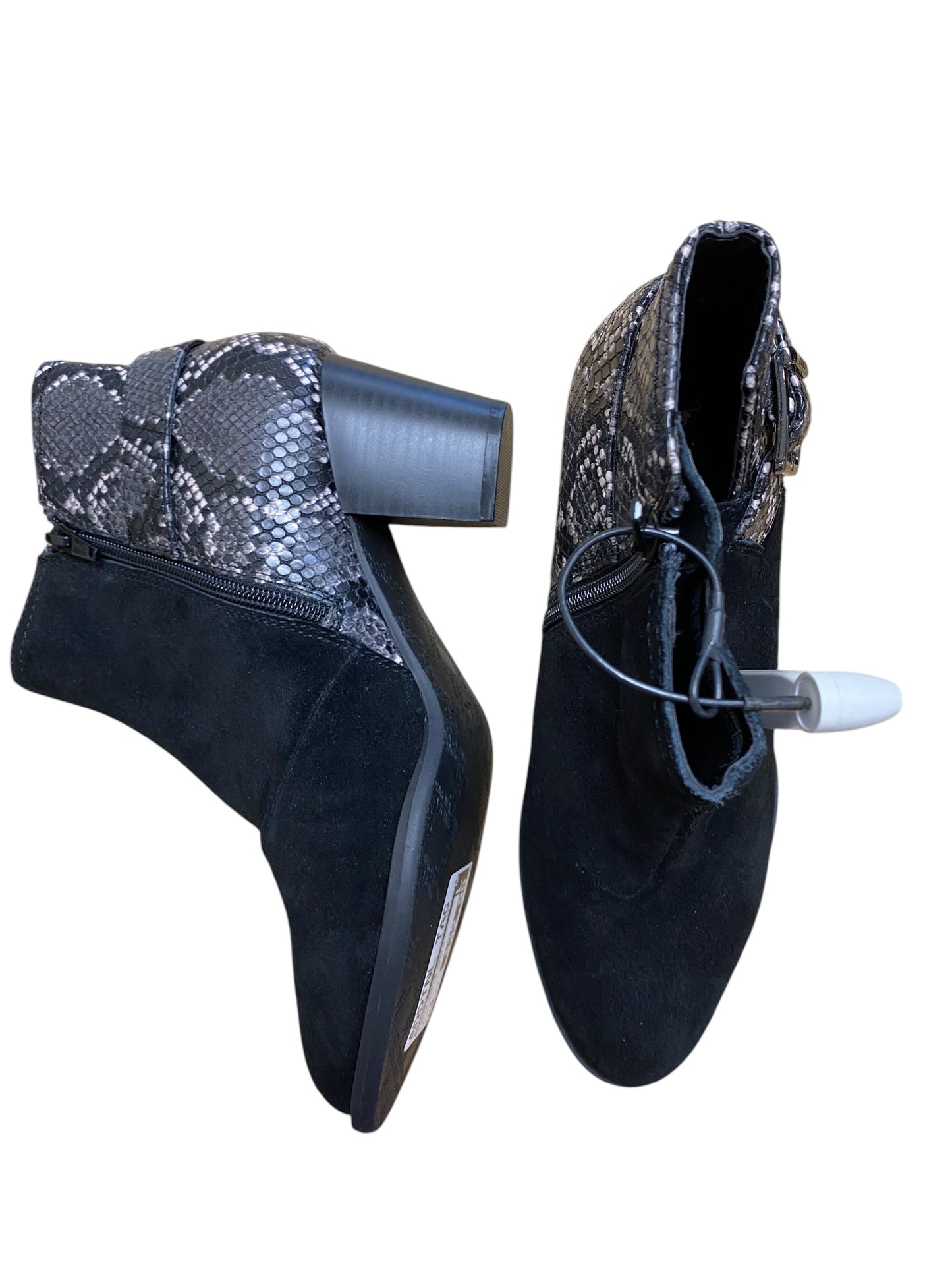Boots Ankle Heels By Vionic In Snakeskin Print, Size: 8