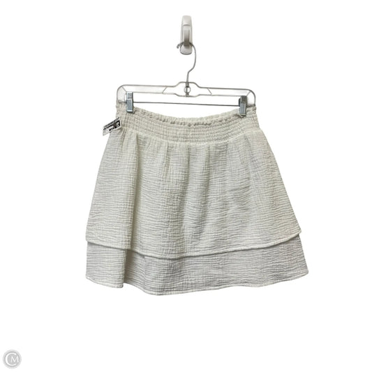 Skirt Mini & Short By C And C In White, Size: L