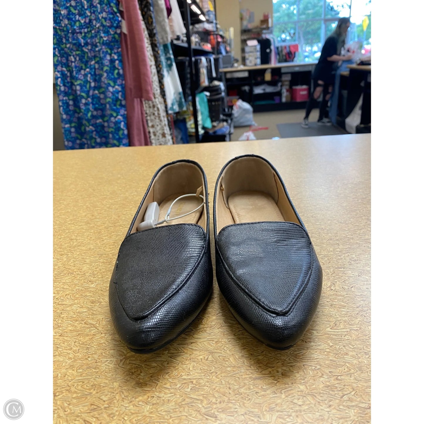Shoes Flats By Old Navy In Black, Size: 7