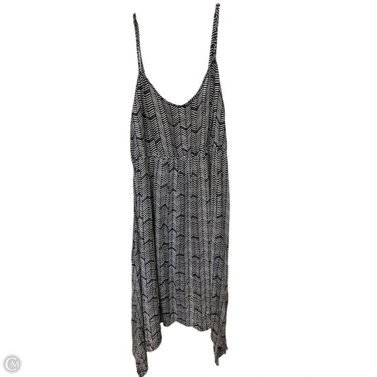 Dress Casual Short By Torrid In Black, Size: 2x
