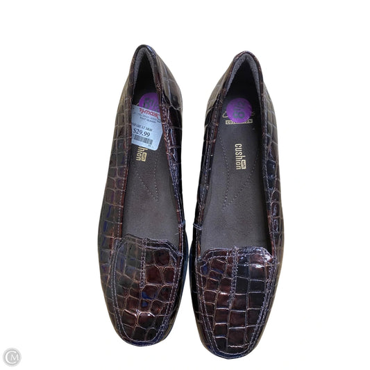 Shoes Flats By Clarks In Brown, Size: 8.5