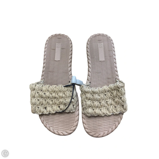 Sandals Flats By Cmf In Tan, Size: 6