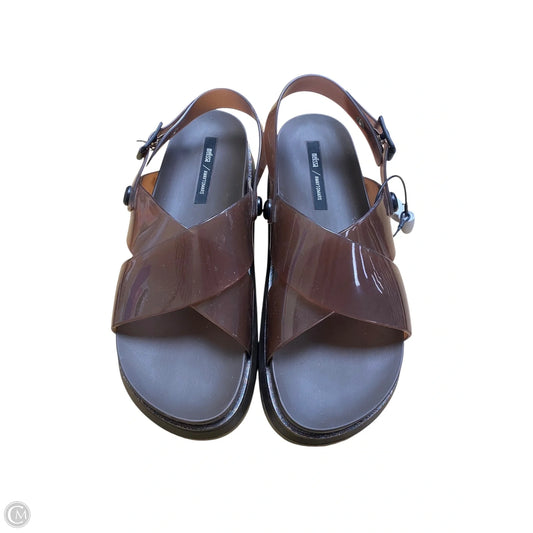 Sandals Flats By Clothes Mentor In Brown, Size: 8