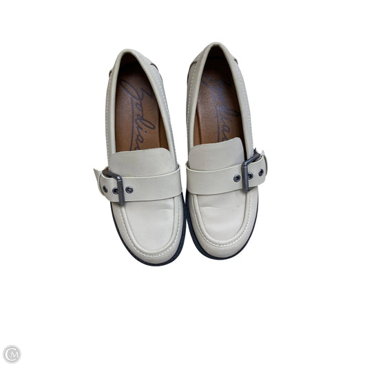 Shoes Flats By Zodiac In Tan, Size: 8