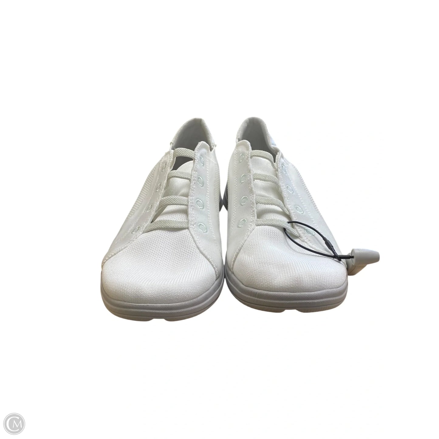 Shoes Flats By Bzees In White, Size: 9