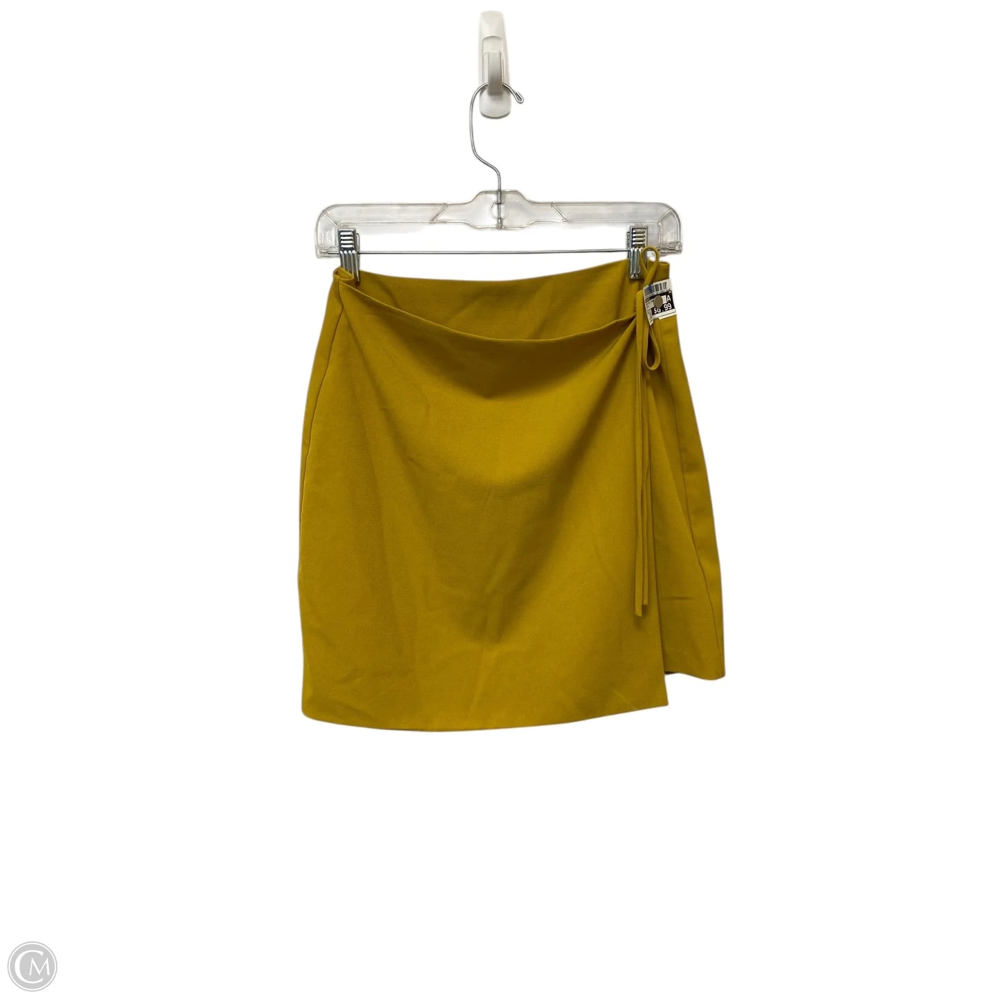 Skirt Mini & Short By Sugar Lips In Yellow, Size: S