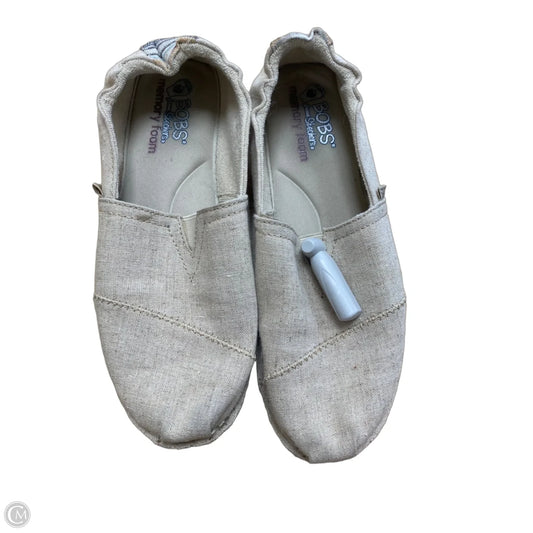 Shoes Flats By Bobs In Tan, Size: 9