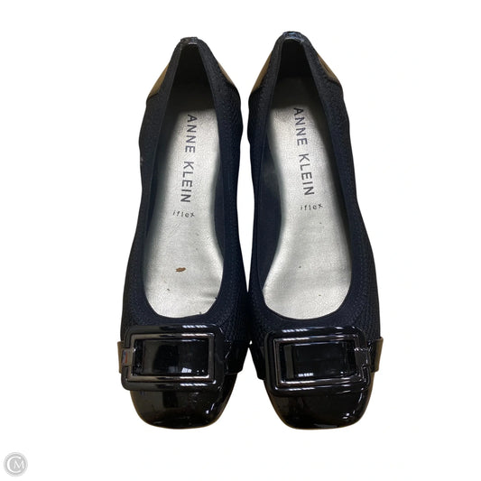 Shoes Flats By Anne Klein In Black, Size: 6