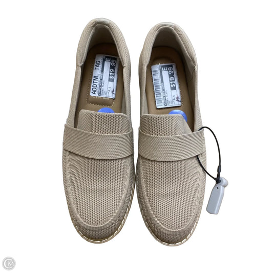 Shoes Flats By Taryn Rose Shoes In Tan, Size: 6.5