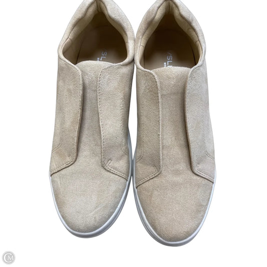 Shoes Flats By J Slides In Tan, Size: 8.5