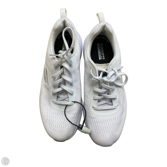 Shoes Athletic By Skechers In White, Size: 7.5