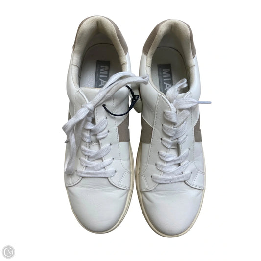 Shoes Sneakers By Mia In White, Size: 7.5