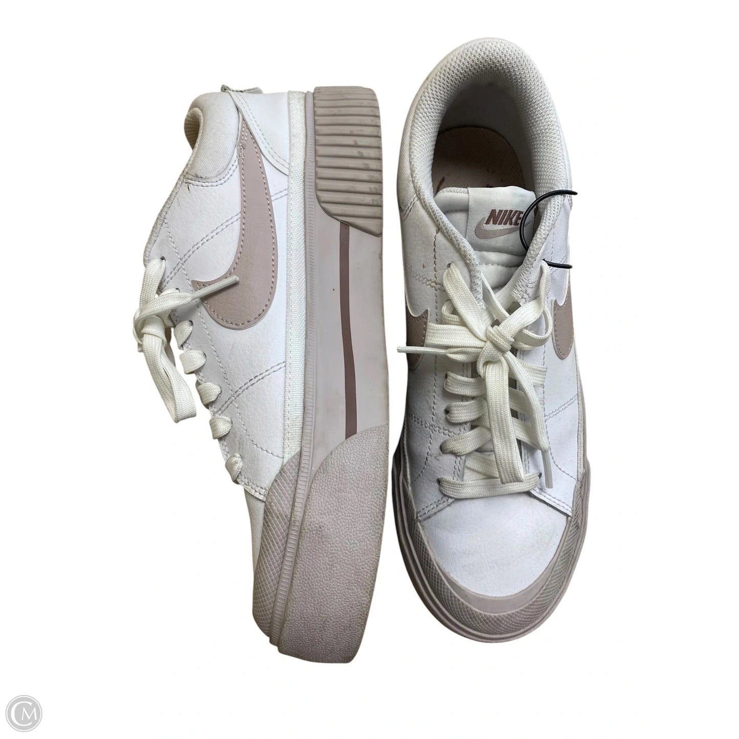 Shoes Sneakers By Nike In White, Size: 8