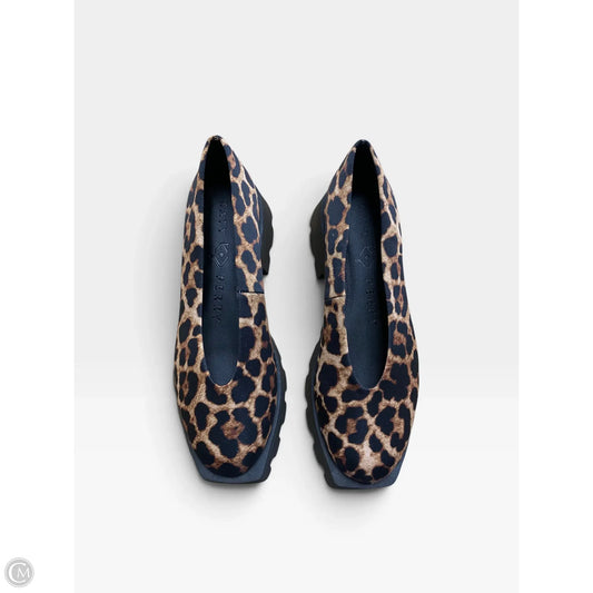 Shoes Flats By Katy Perry In Animal Print, Size: 6