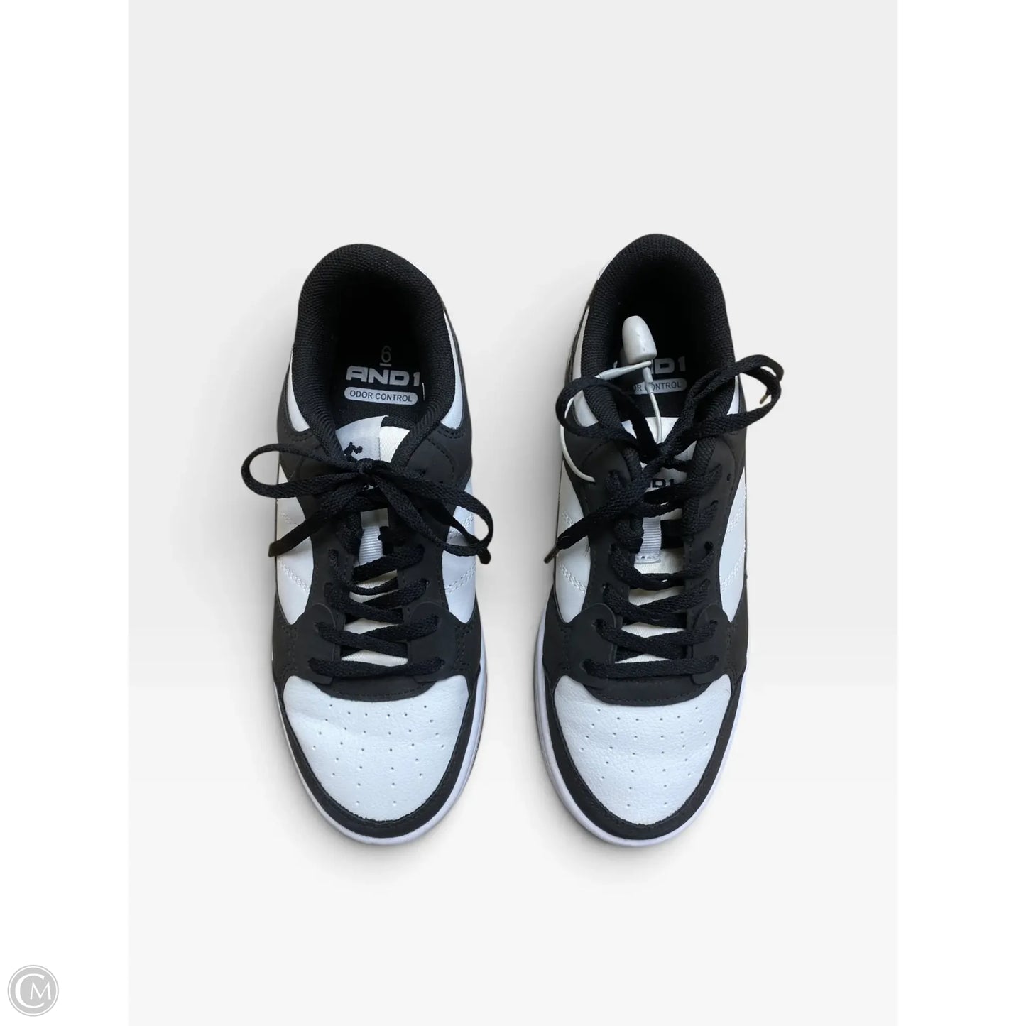 Shoes Sneakers By Cme In Black & White, Size: 6