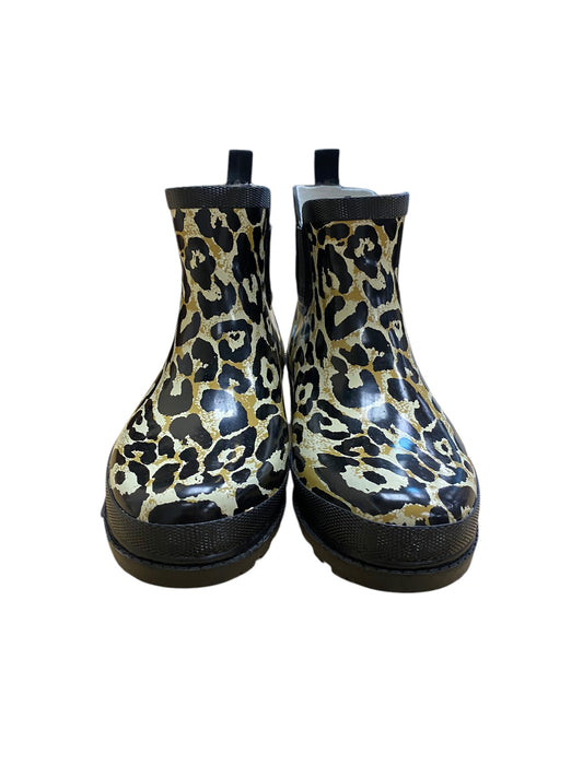 Boots Rain By Clothes Mentor In Animal Print, Size: 8