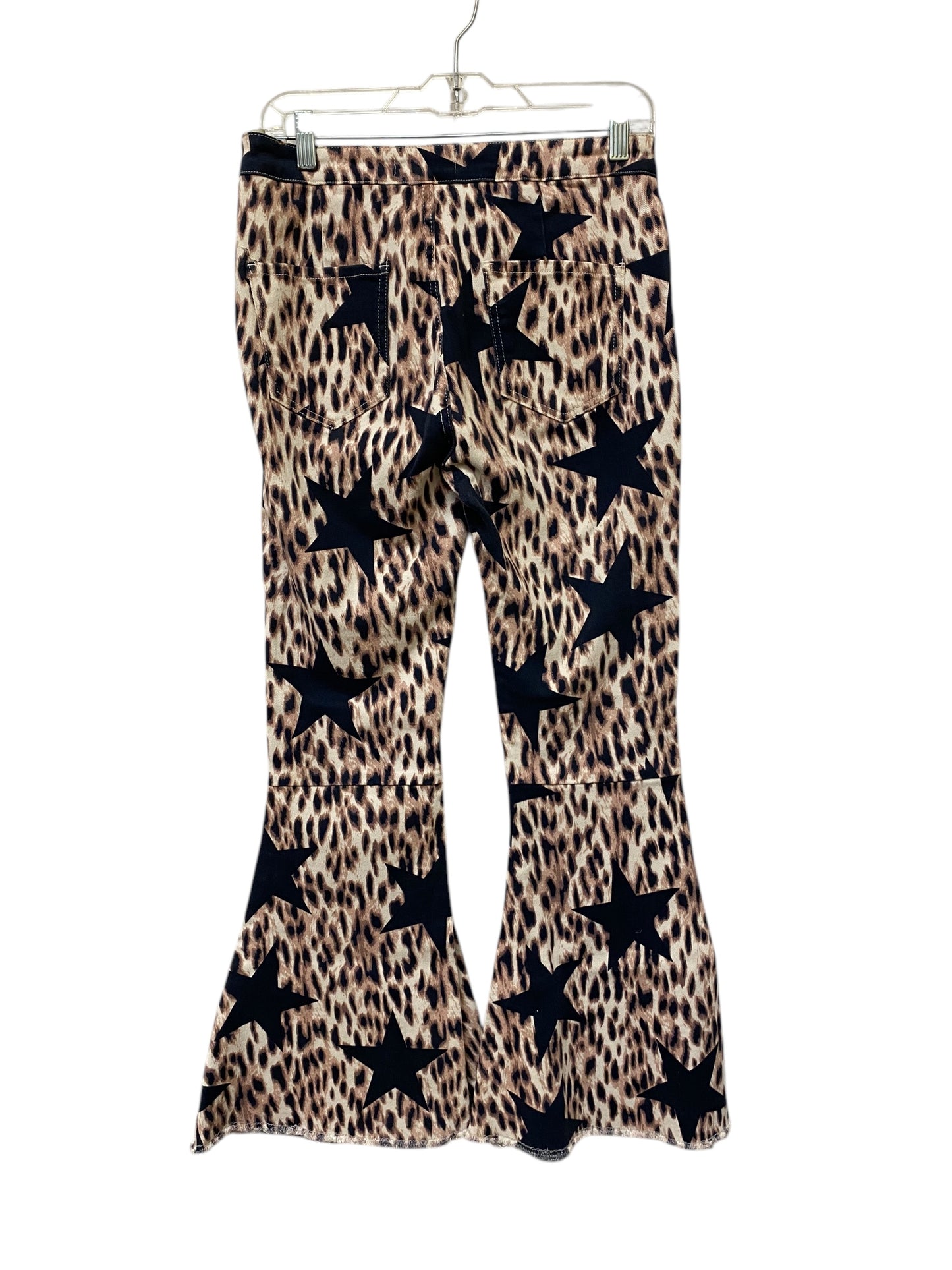 Jeans Flared By Clothes Mentor In Animal Print, Size: L