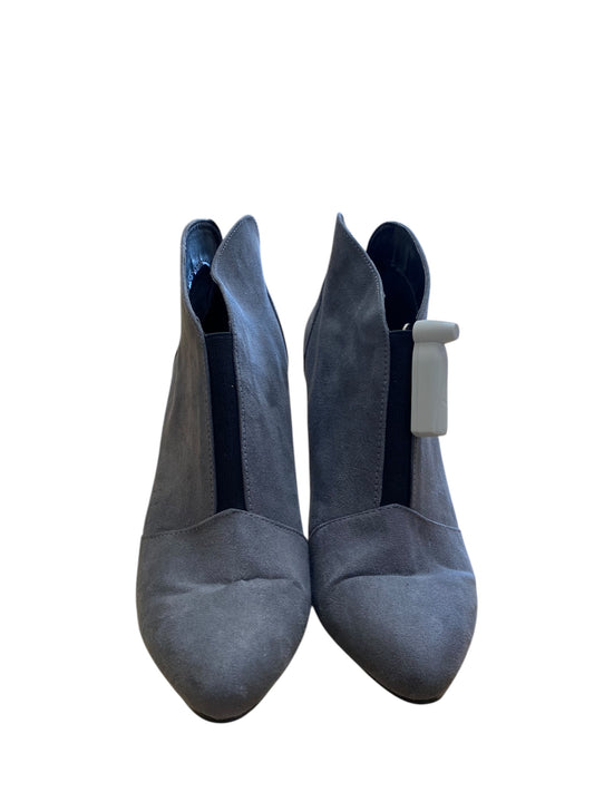 Boots Ankle Heels By Madeline In Grey, Size: 8.5