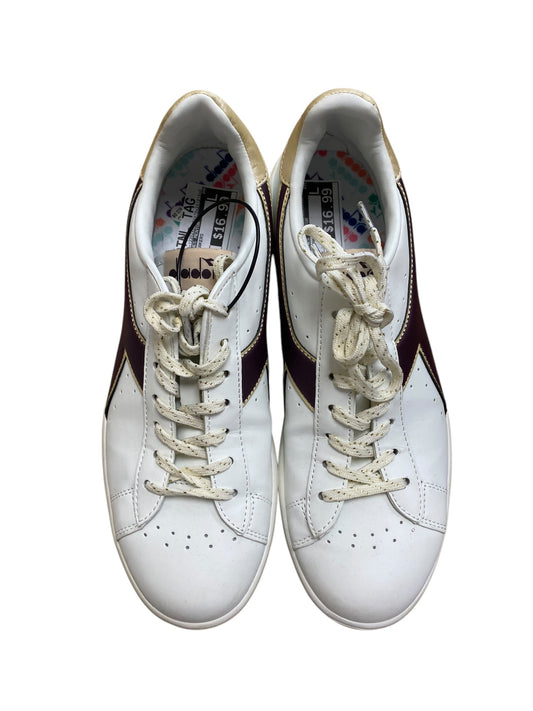 Shoes Sneakers By Clothes Mentor In White, Size: 8.5