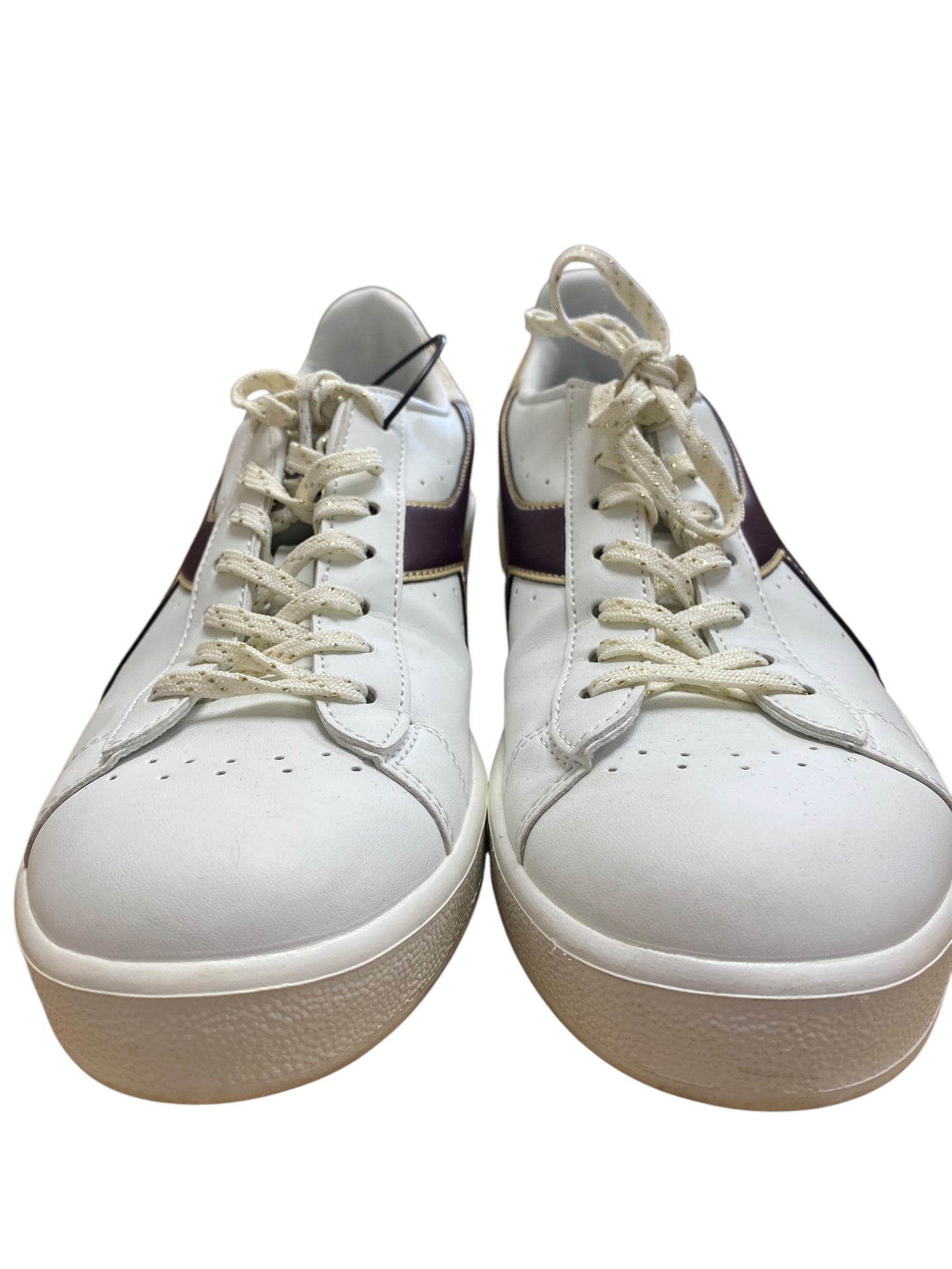 Shoes Sneakers By Clothes Mentor In White, Size: 8.5