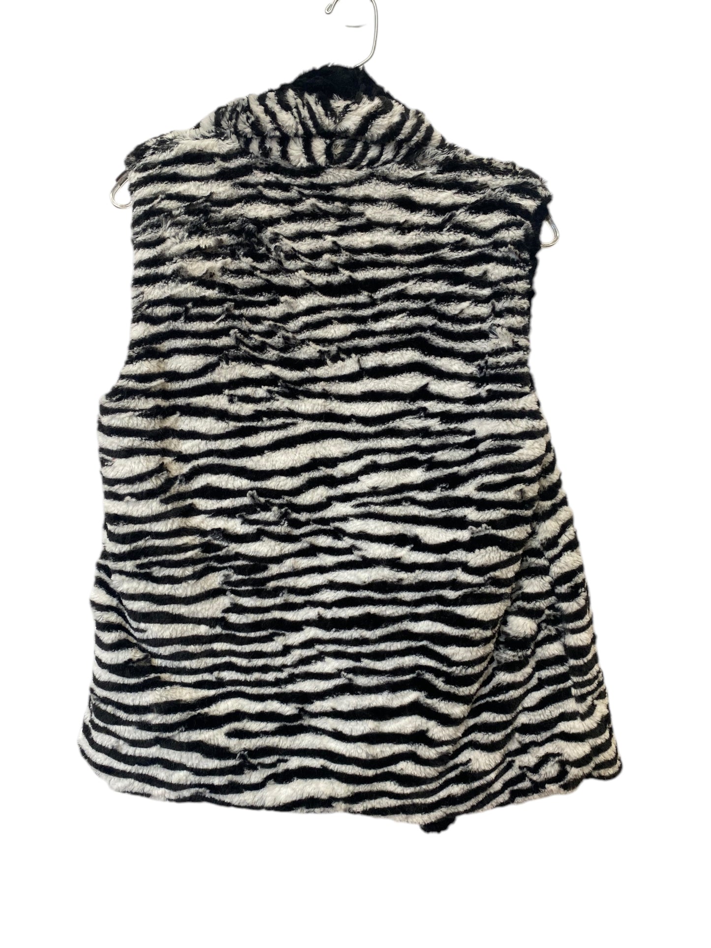 Vest Faux Fur & Sherpa By Clothes Mentor In Black & White, Size: S