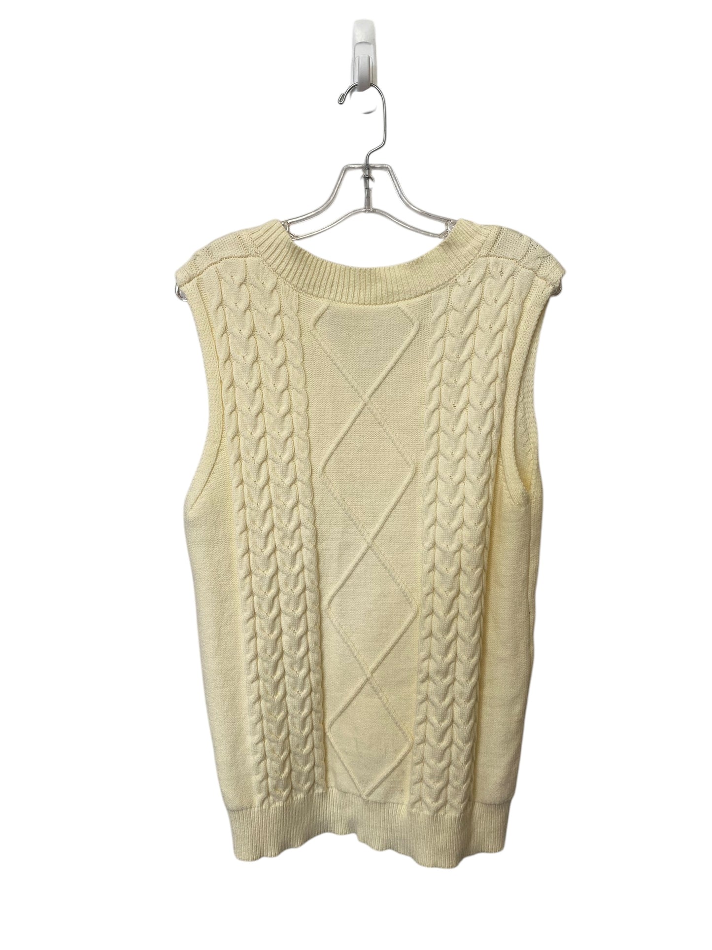 Vest Sweater By Clothes Mentor In Cream, Size: S