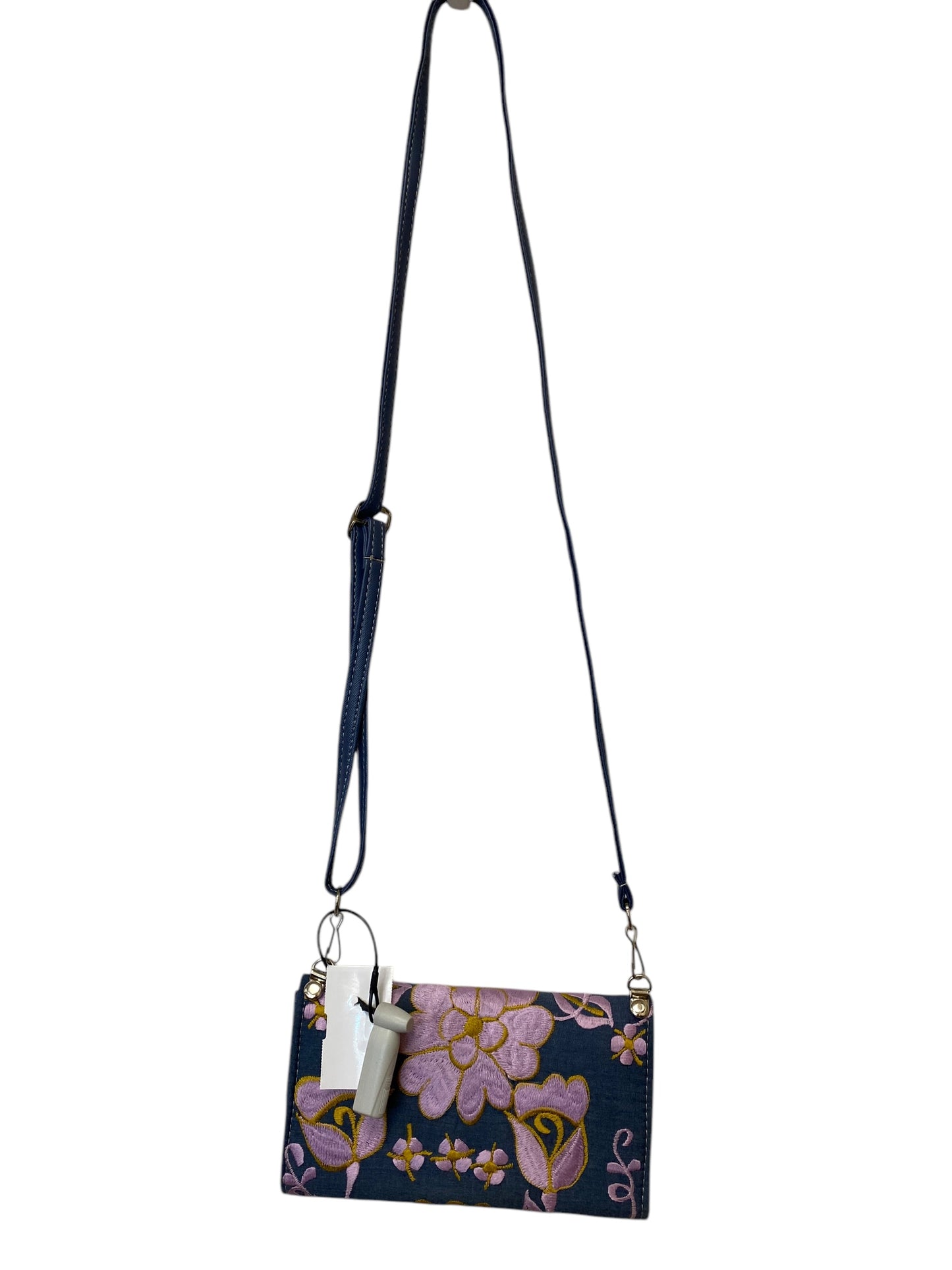 Crossbody By Clothes Mentor  Size: Small