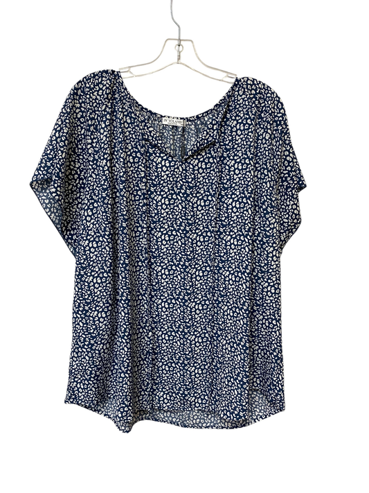 Top Short Sleeve By Clothes Mentor  Size: 20