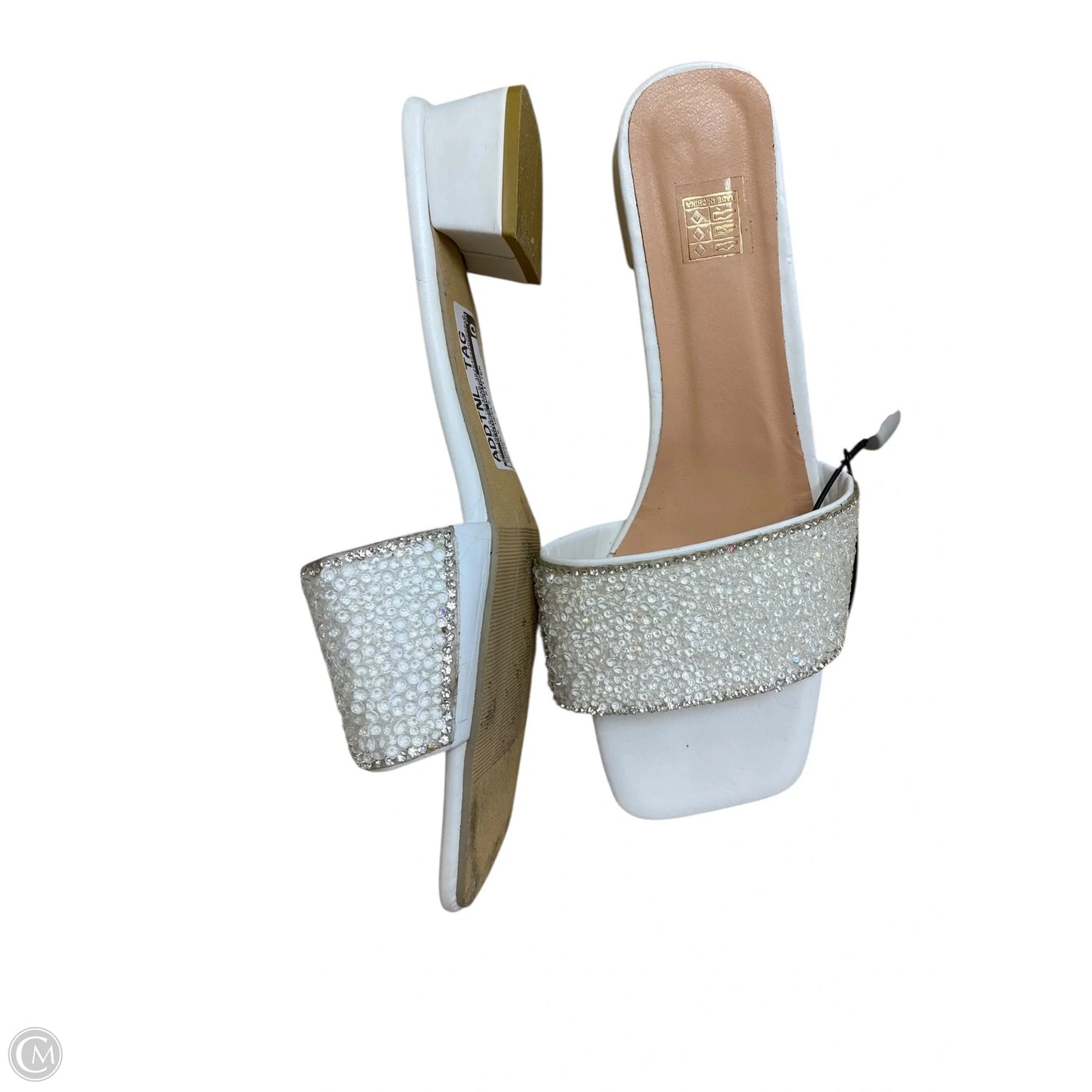 Sandals Heels Kitten By Clothes Mentor In White, Size: 11