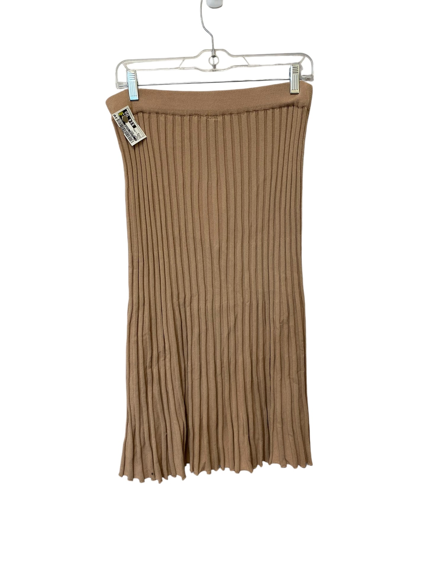 Skirt Maxi By Clothes Mentor In Tan, Size: M