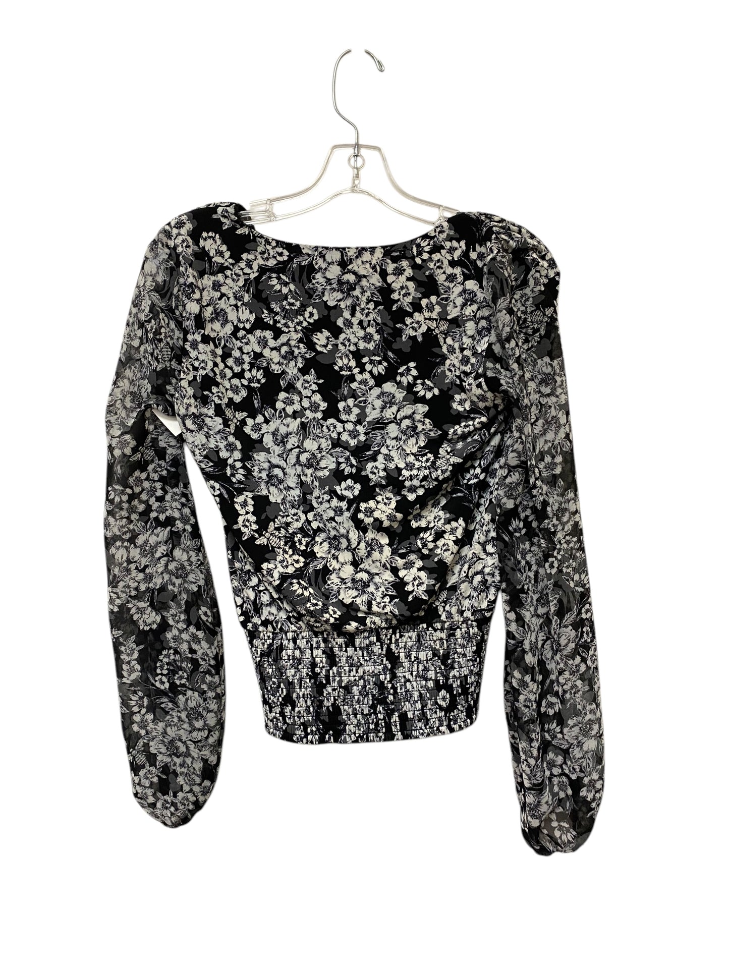 Top Long Sleeve By White House Black Market In Floral Print, Size: Xxs