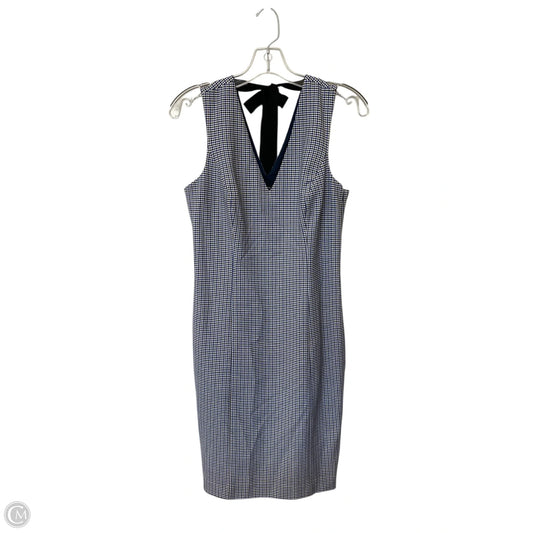 Dress Casual Short By Banana Republic In Plaid Pattern, Size: 6