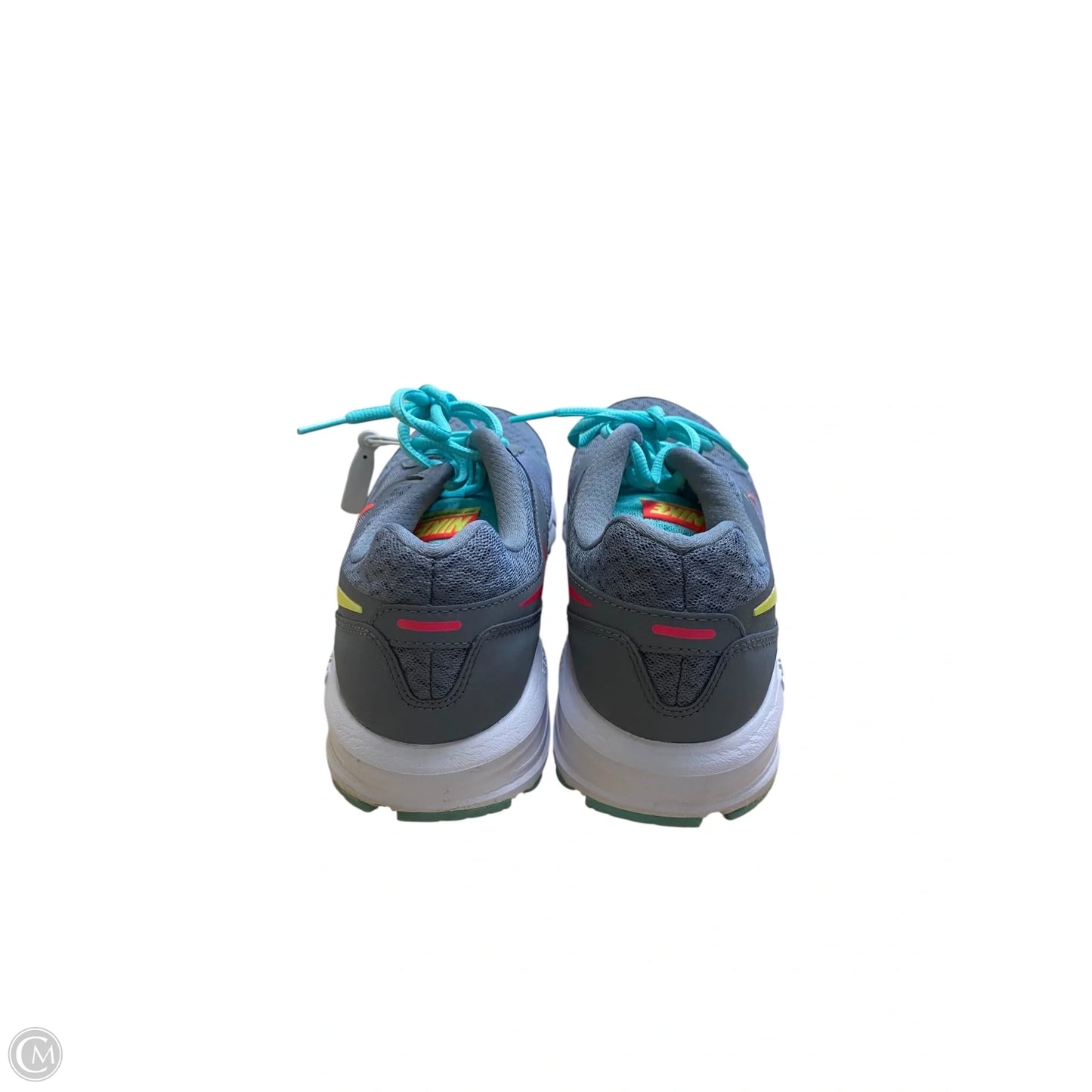 Shoes Athletic By Nike In Grey, Size: 8