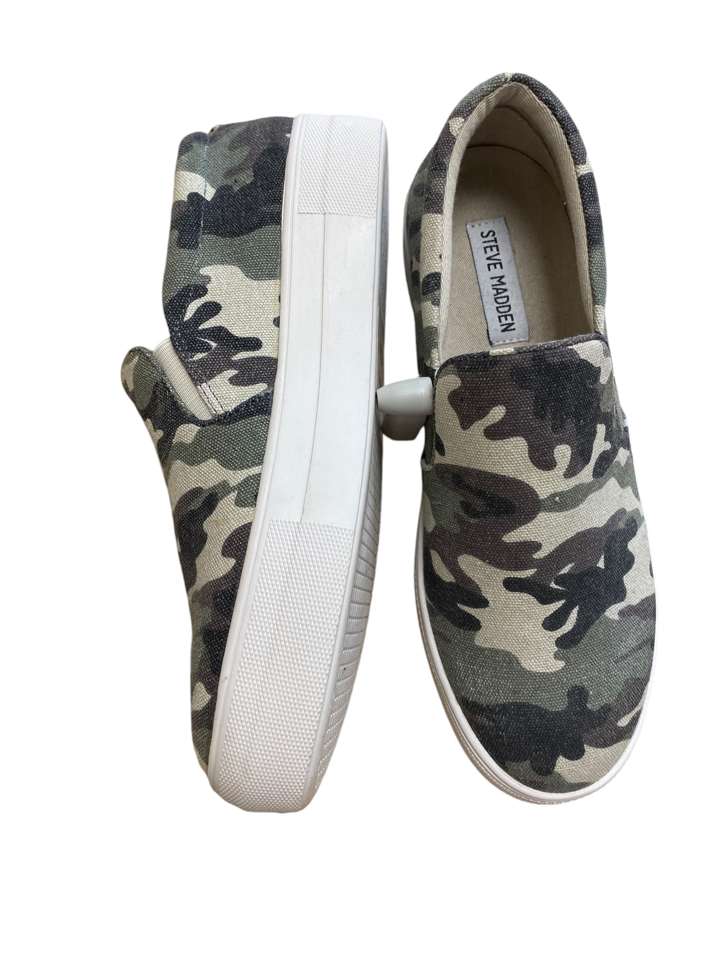 Shoes Flats By Steve Madden In Camouflage Print, Size: 8