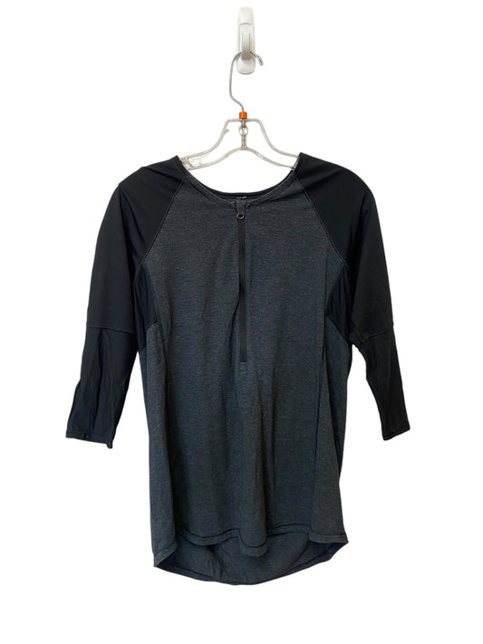 Athletic Top Long Sleeve Collar By Lululemon In Black & Grey, Size: S